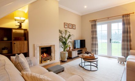 2 Bed in Perth 5
