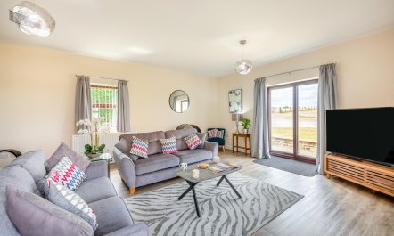 2 Bed in Toft Hill 1