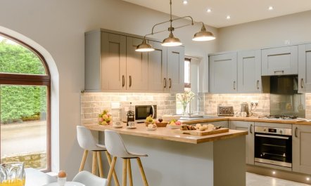 2 Bed in Toft Hill 6