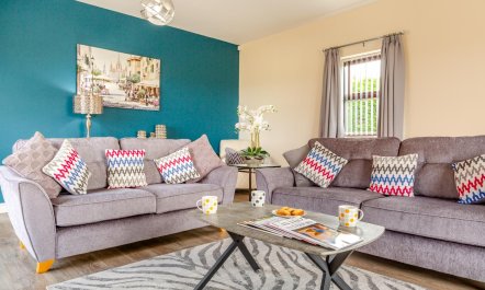 2 Bed in Toft Hill 8