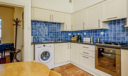 3 Bed in Edinburgh 7