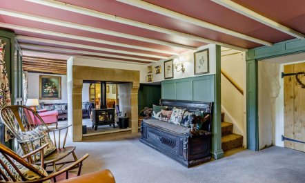 7 Bed in Waterhouses 7