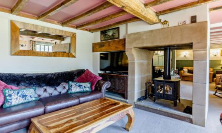 7 Bed in Waterhouses 3