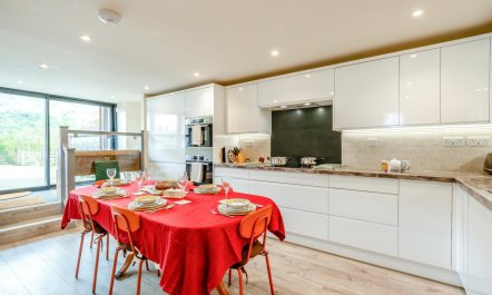 3 Bed in Borrowdale 7
