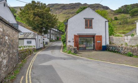 3 Bed in Borrowdale 3