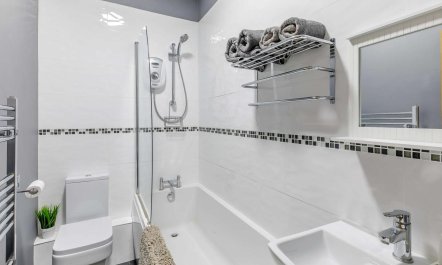 1 Bed in Holmfirth 9