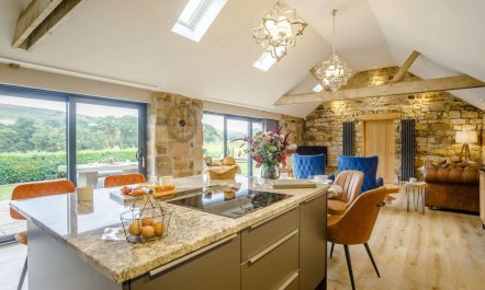 2 Bed in Newcastle Upon Tyne 1