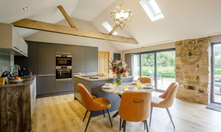 2 Bed in Newcastle Upon Tyne 2