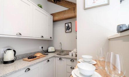 1 Bed in Holmfirth 9