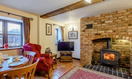 2 Bed in Shrewsbury 4