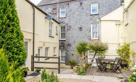 3 Bed in Pembroke 7