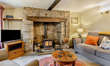 3 Bed in Hereford 2