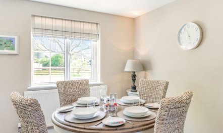 2 Bed in York 6
