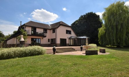 5 Bed in Southampton