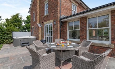 5 Bed in Preston 9
