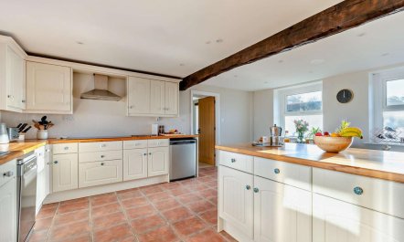 5 Bed in Wigton 9