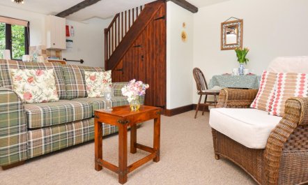 1 Bed in Lyme Regis 4