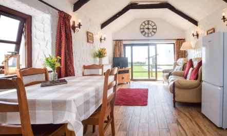 2 Bed in Swansea 3