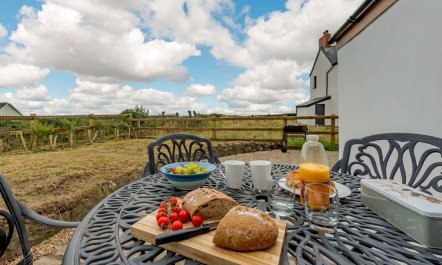 2 Bed in Swansea 7