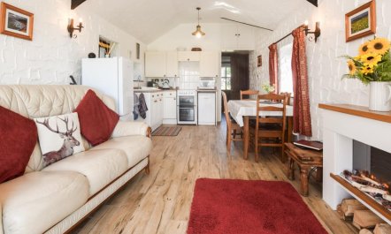 2 Bed in Rhossili 2