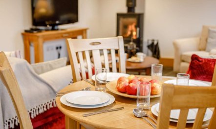 2 Bed in Kingsbridge 1