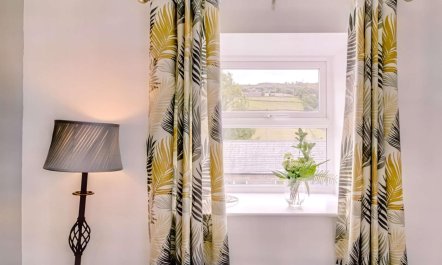 1 Bed in Holmfirth 3