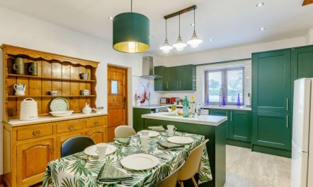 2 Bed in Ross-on-wye 1