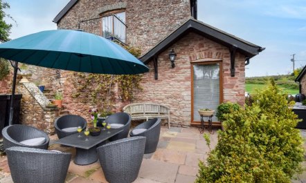 2 Bed in Peterstow 2