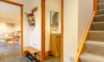 2 Bed in Kingsbridge 7