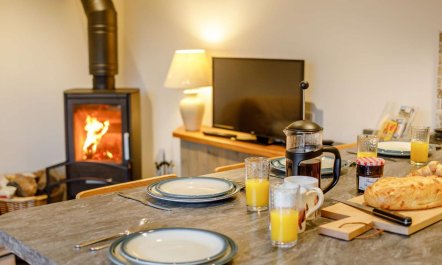 2 Bed in Kingsbridge 4