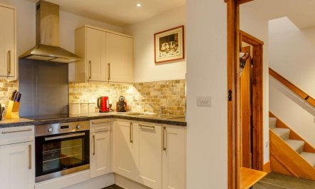 2 Bed in Kingsbridge 6