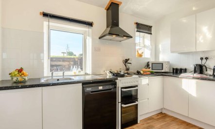 2 Bed in Blandford Forum 3