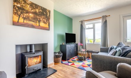 2 Bed in Blandford Forum 1