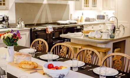 4 Bed in Kingsbridge 1