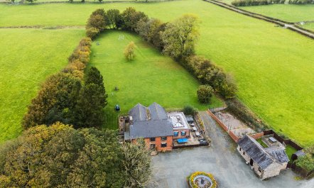 Ty Newydd 1