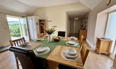 Llaethdy - The Dairy 6