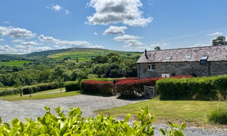 Ysgubor - The Barn 1