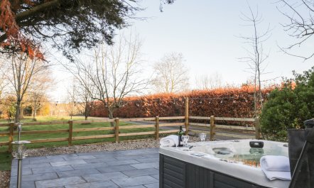 Lower Tundridge Cottage