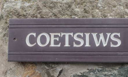 Coetsiws 1