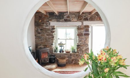 Greeb Rocks Cottage 4