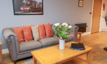 Olton Hall @ Engine Shed 1
