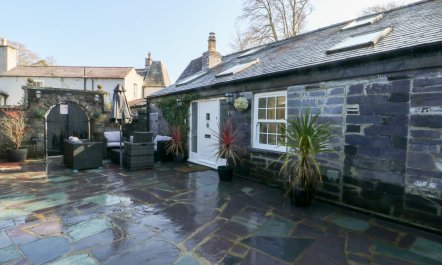 Bryn Derwen Coach House 0
