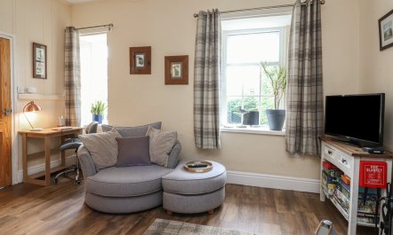 Glebe Cottage 3