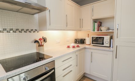 Keepers Cottage 4