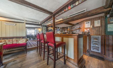 The Boars Head Pub 4