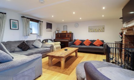 Bwthyn Y Bugail (Shepherd's Cottage 3