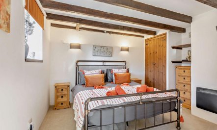 4 Bed in Lanhydrock 2