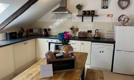 4 Bed in Lanhydrock 1