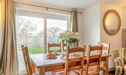 2 Bed in Newport 6