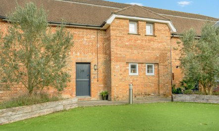 2 Bed in Newport 1